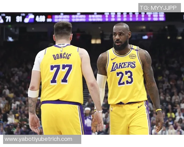 近45年内仅有詹姆斯文班和萨尔在21岁前单场达成30分10板5助2断2帽的壮举 近45年内仅有詹姆斯文班和萨尔在21岁前单场达成30分10板5助2断2帽的壮举