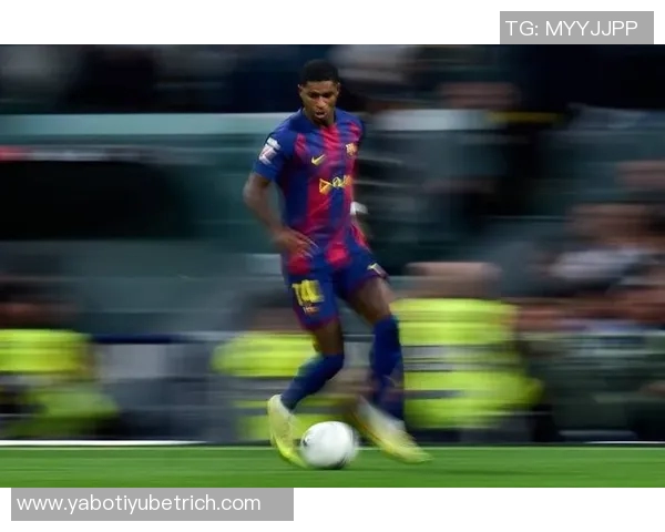 阿斯媒体分析拉什福德表现出色但面临拉菲尼亚竞争压力 阿斯媒体分析拉什福德表现出色但面临拉菲尼亚竞争压力