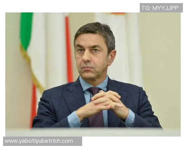 米兰遭遇失利科斯塔库塔分析球队缺乏专注与高效表现 米兰遭遇失利科斯塔库塔分析球队缺乏专注与高效表现