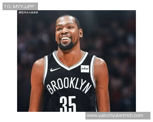 杜兰特称赞文班亚马第四节表现出色频繁冲击篮下制造对手犯规